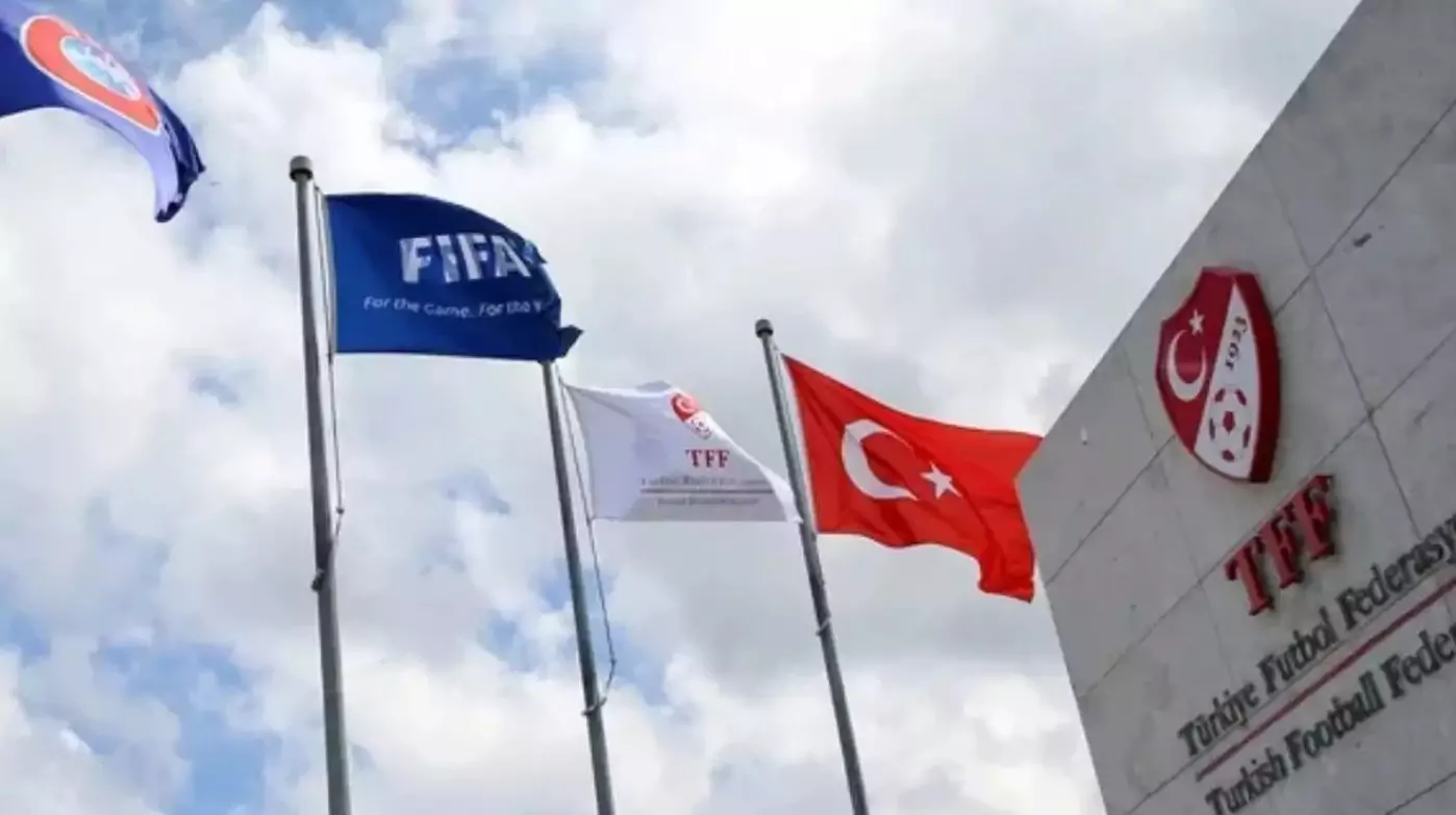 TFF'den yabancı kuralıyla ilgili düzenlemeyi resmen açıkladı