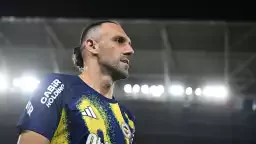 Vedat Muriqi: "Fenerbahçe'yi Şampiyonlar Ligi'ne taşımak istiyoruz"