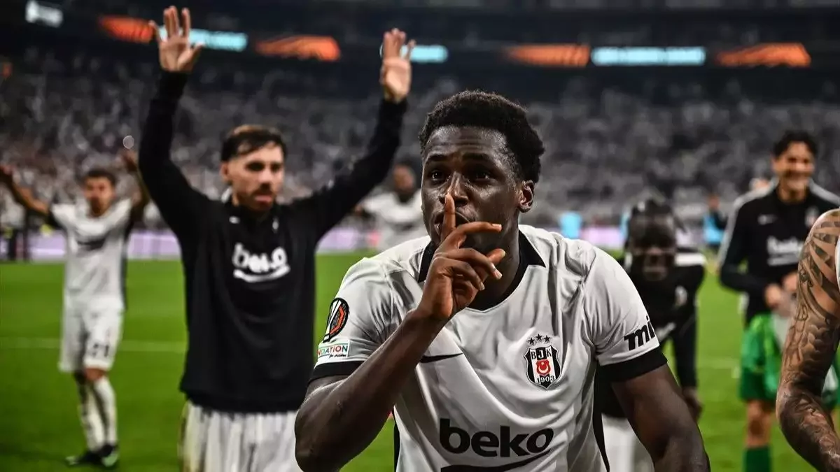 Ernest Poku'nun zorunlu satın alma şartı ortaya çıktı! Beşiktaş 20 milyon Euro daha ödeyebilir...