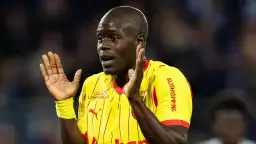 Fenerbahçe ile anılan Malang Sarr'a saldırı! Tokatlandı