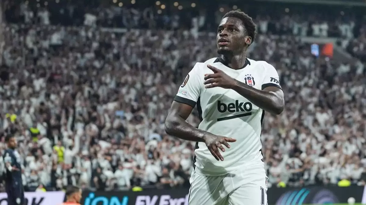 Ernest Poku'nun gol sevinci