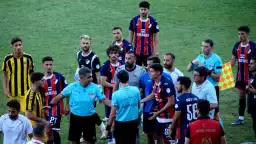 TFF 3. Lig'de Düzcespor - Beykoz Anadolu maçı tatil edildi!