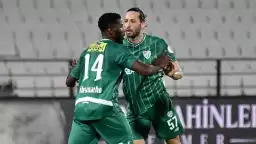 (YAZILI ÖZET) Manisa FK - Bursaspor | Maç Sonucu: 1-2