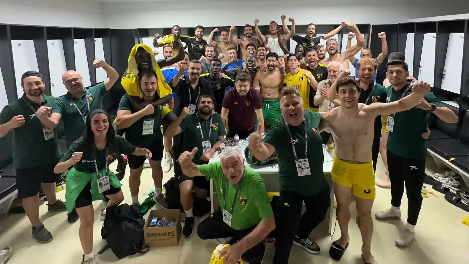 Manisa FK - İstanbulspor maçı bitti, Elvin Mendy kalp krizi geçirdi!