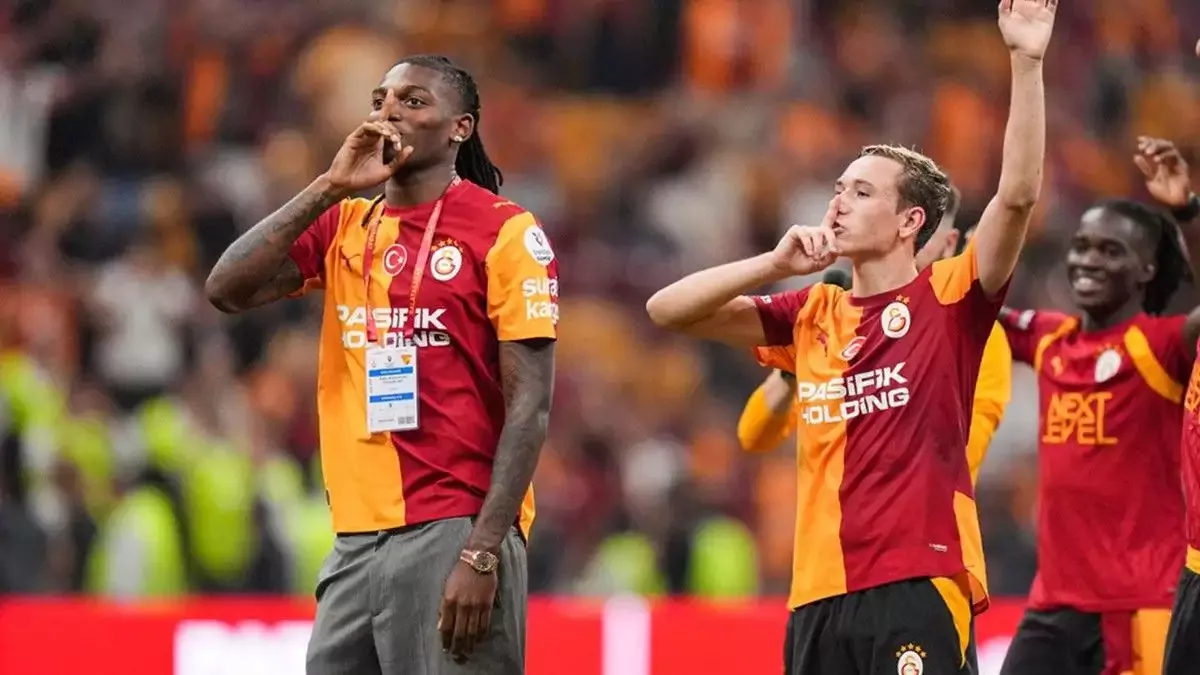 İmzası bile kurumamıştı! Galatasaray'ın yeni yıldızı, ülkesini ve arkadaşlarını özlediğini açıkladı