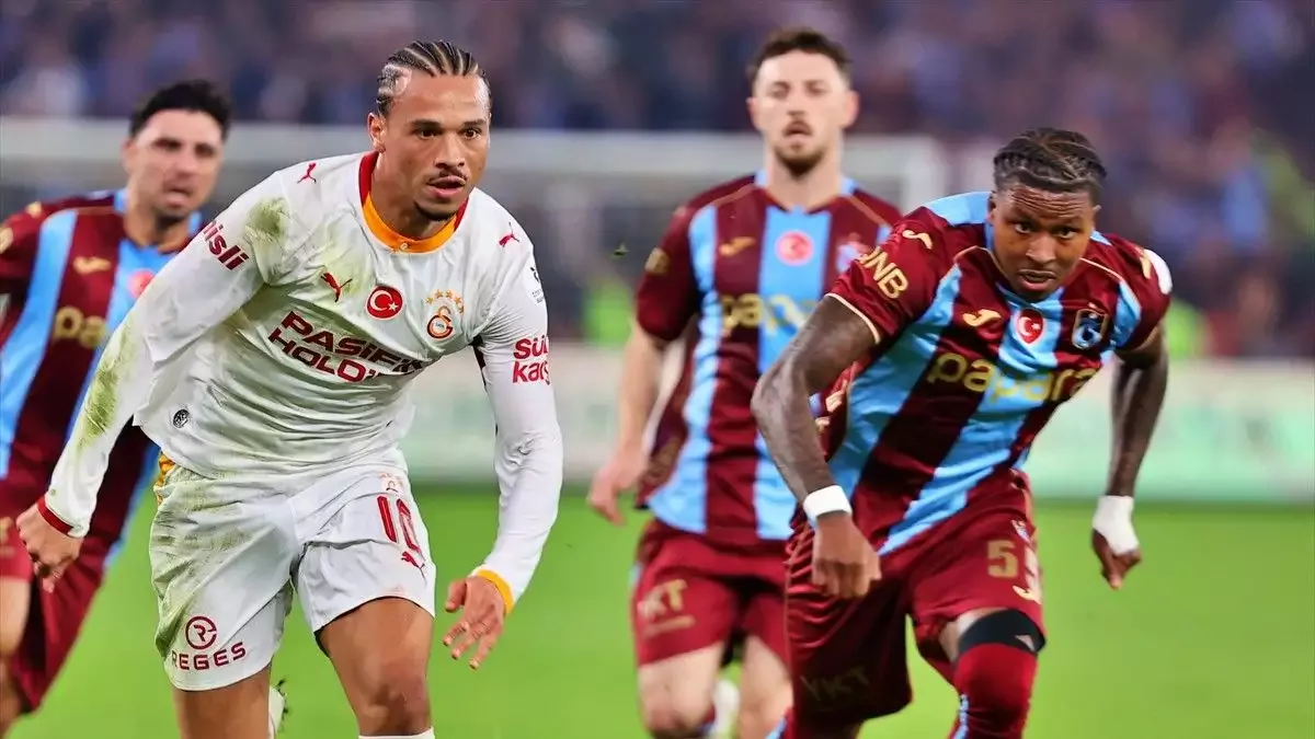 Galatasaray'da Leroy Sane gol atmayı unuttu!