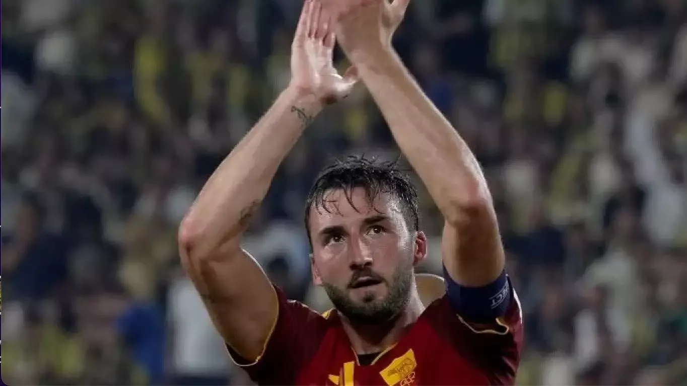 Roma’nın golcüsü Cristante konuştu: “Başımız dik dönüyoruz”