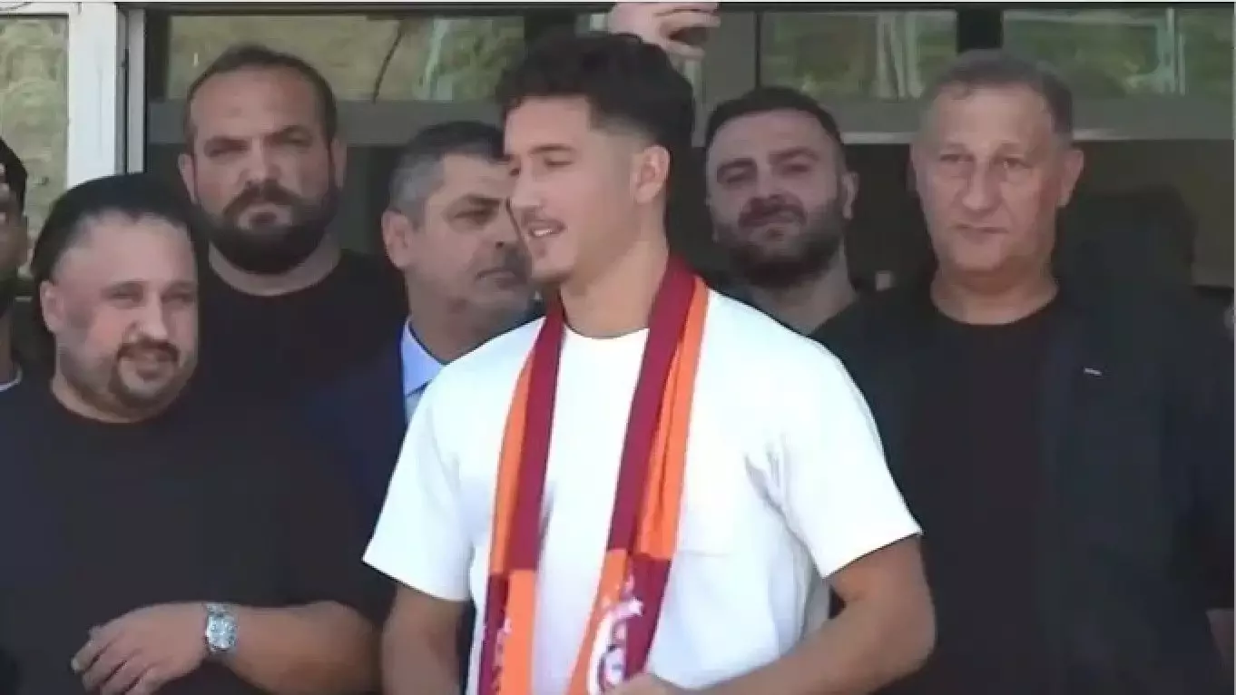 Deniz Gül'den havalimanında samimi itiraf