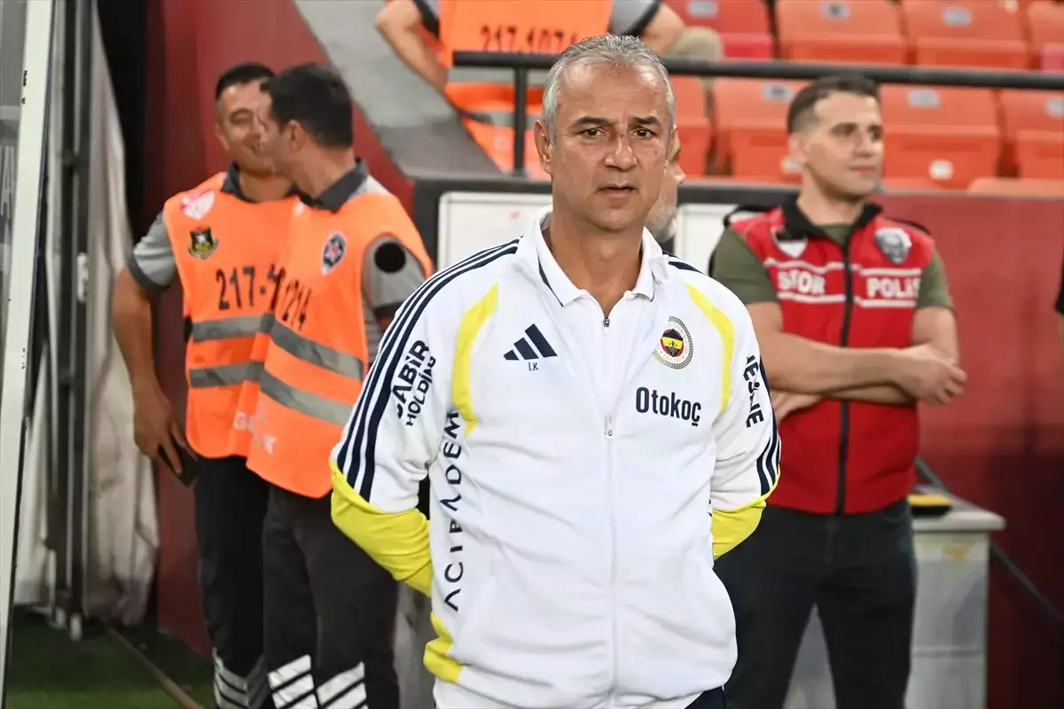 Fenerbahçe'de 18 milyon euroya transfer edilen yıldız unutuldu