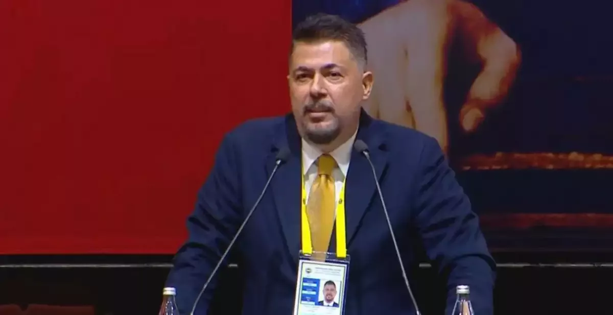 Sarı-lacivertli eski yönetici İlker Alkun: "2 yıllığına göreve gelmiş bir yönetime son 27 yılın faturasını kesmeye çalışmayın"