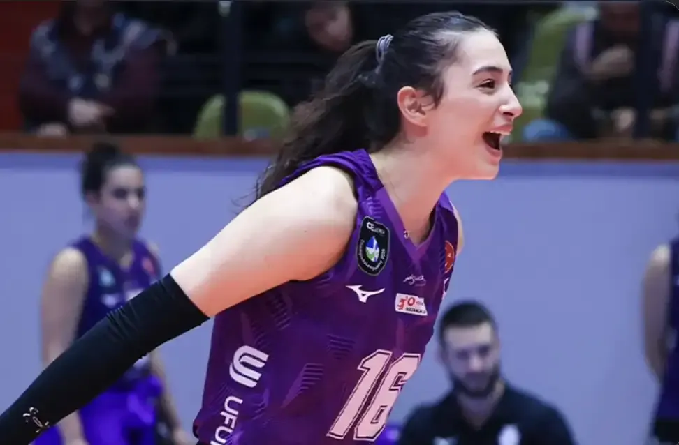 Saliha_Şahin_