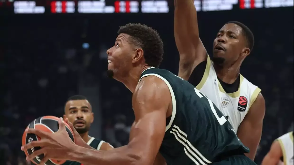 (YAZILI ÖZET) Dubai Basketball - Real Madrid Maç Sonucu: 95-98