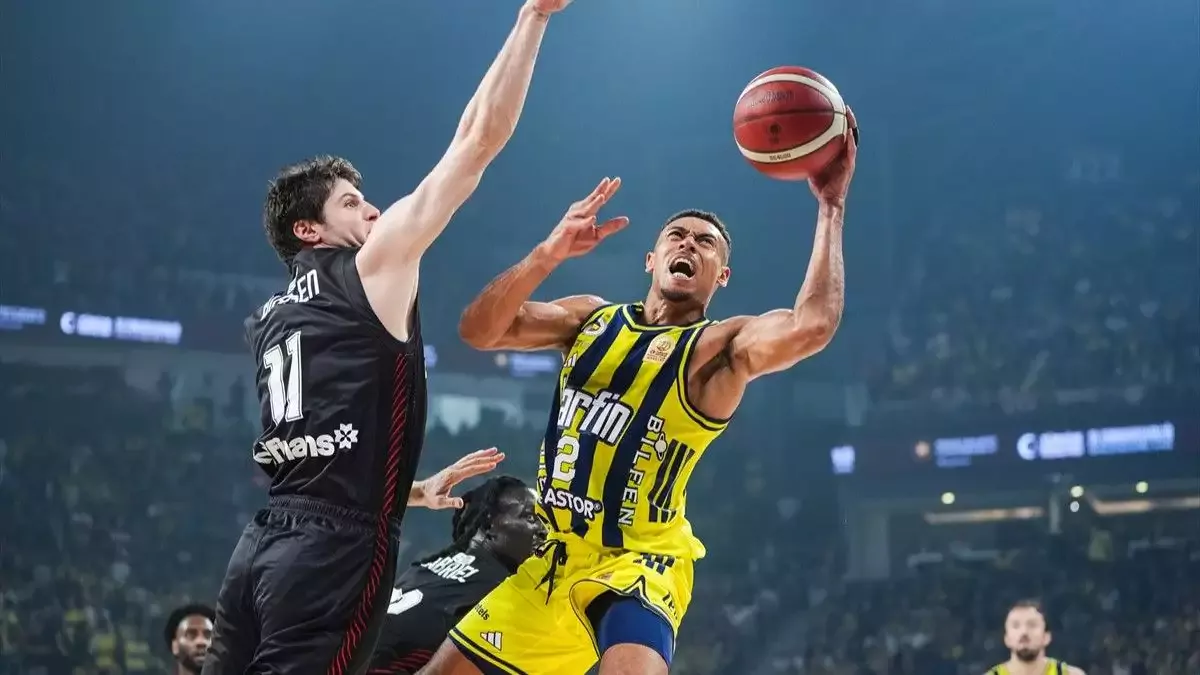 Wade Baldwin: "Yeniden sezona kupayla başladık"