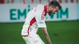 Güray Vural, Ümraniye deplasmanında Antalyaspor'u sırtladı!