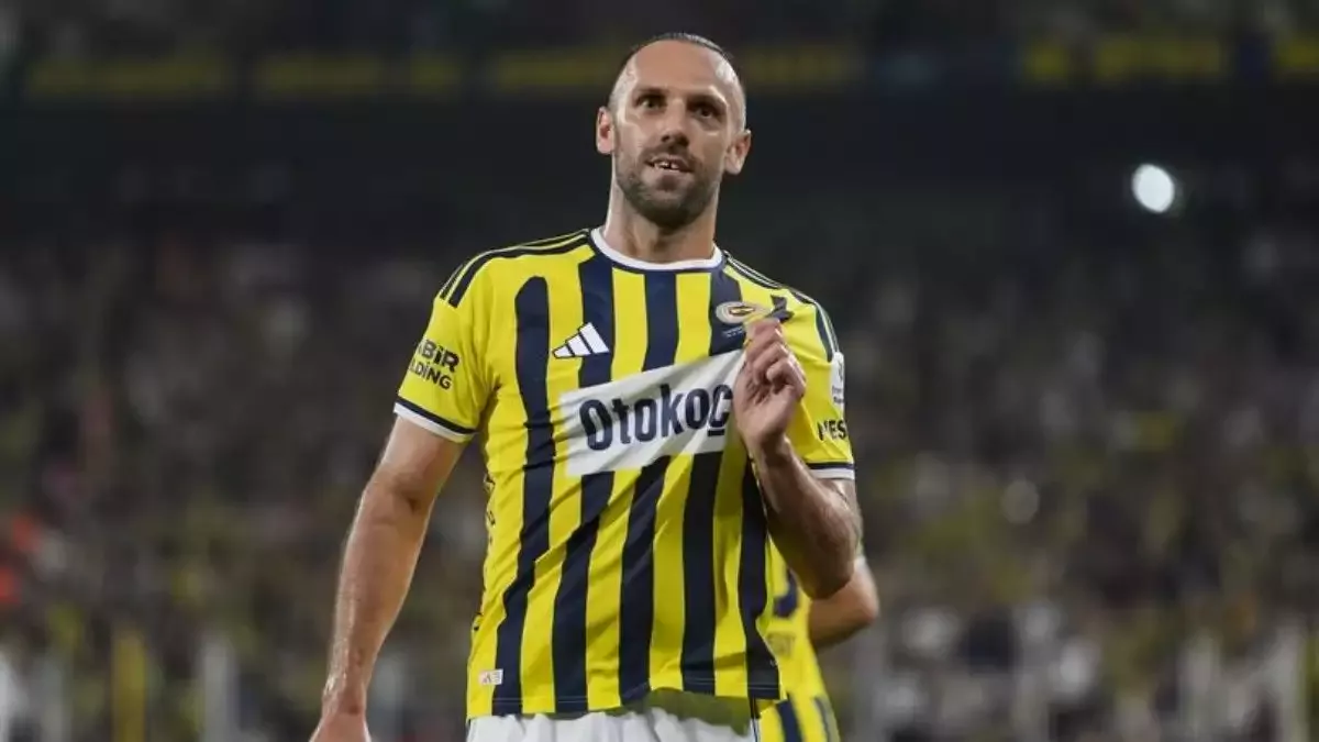 Kadıköy'de Vedat Muriqi fırtınası!