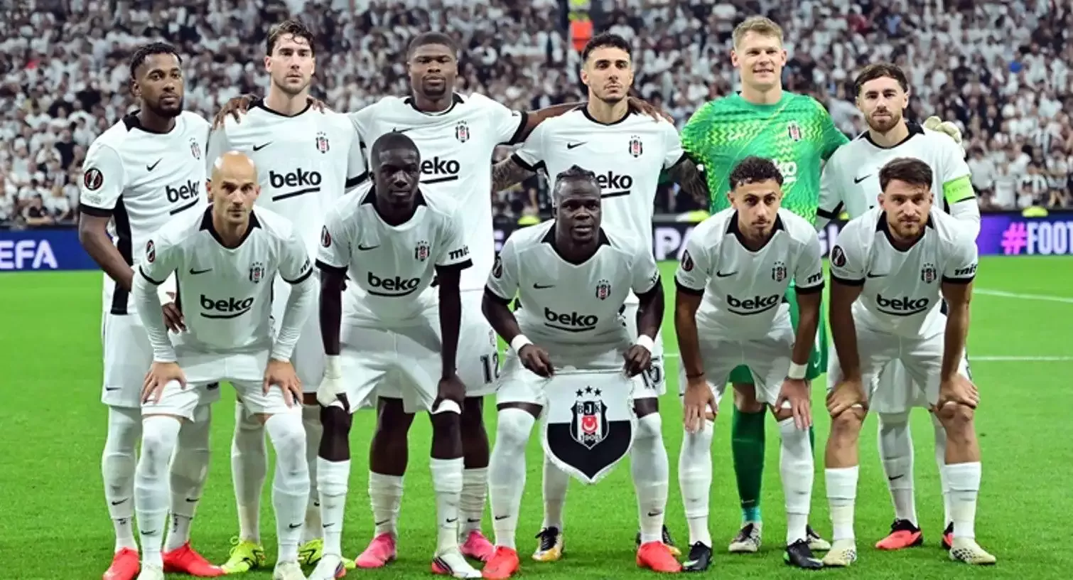 Beşiktaş'ın iki yıldızına İngiltere'den talip!