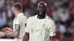Fenerbahçe'nin yeni transferi Romelu Lukaku'nun isabetli şutu yok
