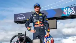 Verstappen, 14 turda 100 amatör karting sürücüsünü geride bıraktı