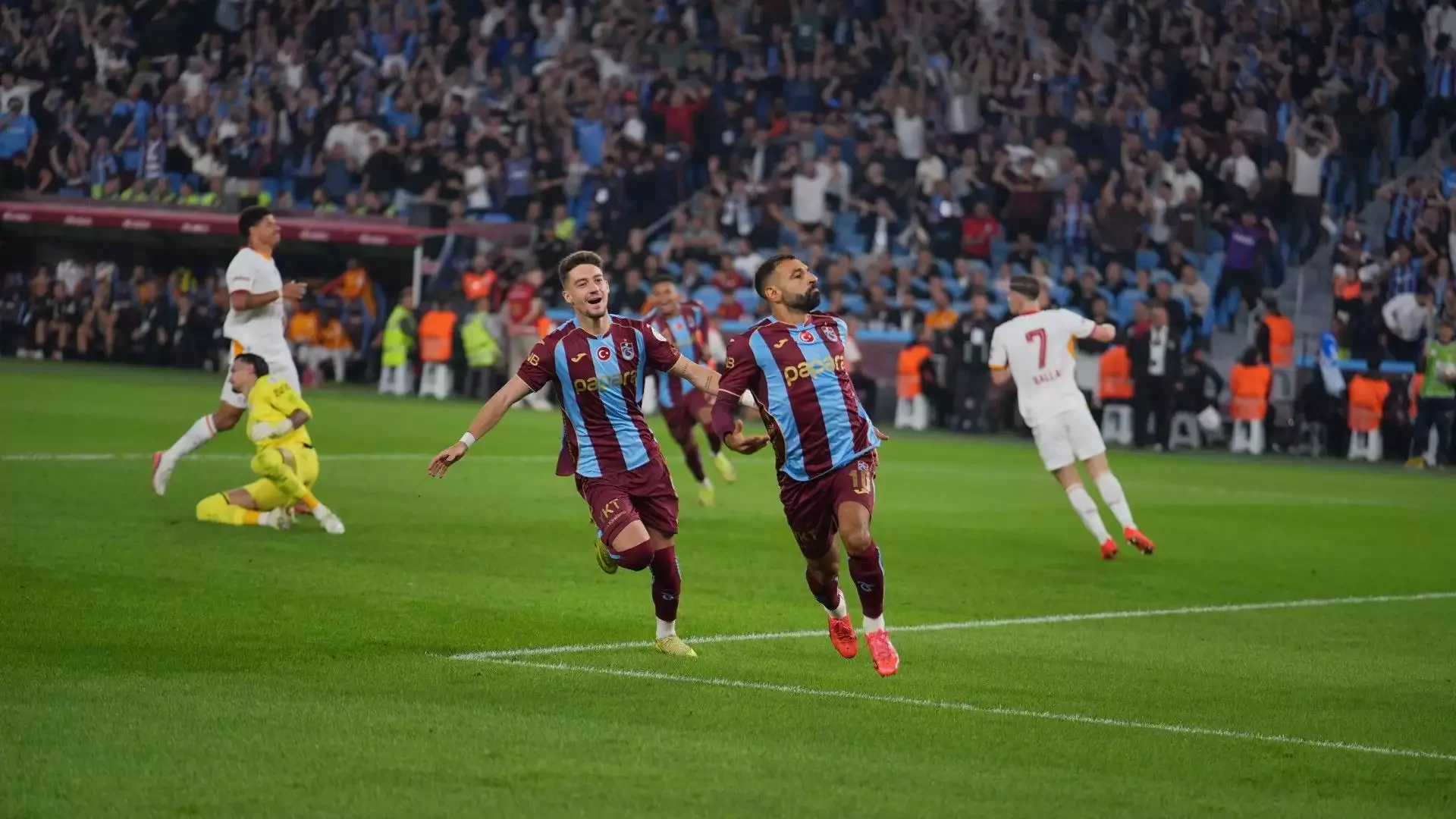 Yazarlardan Trabzonspor - Galatasaray derbisi yorumu: "Oyun yok, planlama yok, takım aynı, rakip analizi hiç yok"