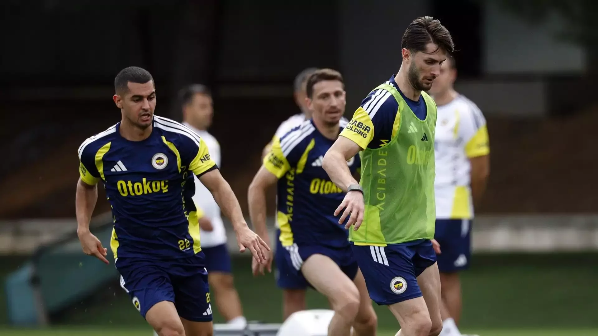 Fenerbahçe, Roma maçı hazırlıklarını tamamladı