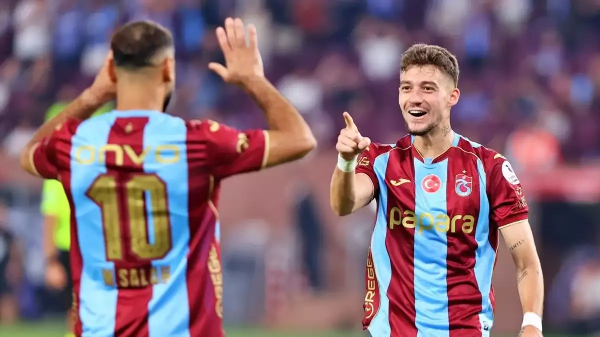 Trabzonsporlu futbolcular Salah ve Muçi