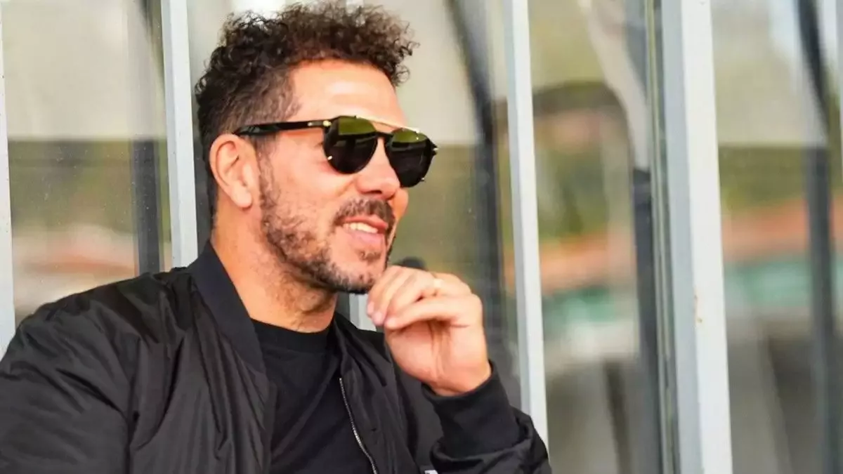 Simeone'den rakibi Barcelona'ya övgü dolu sözler