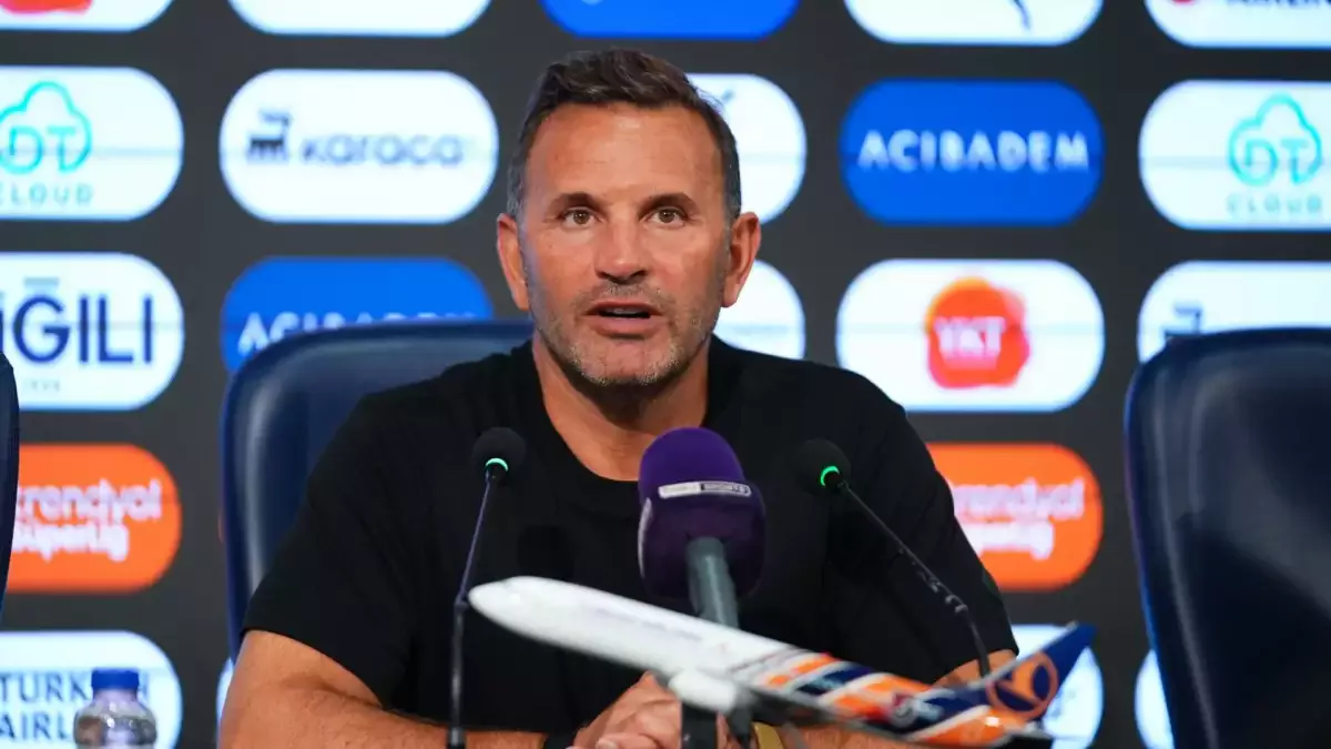 Okan Buruk: "Sporting'in şampiyon olmasında benim de payım var"