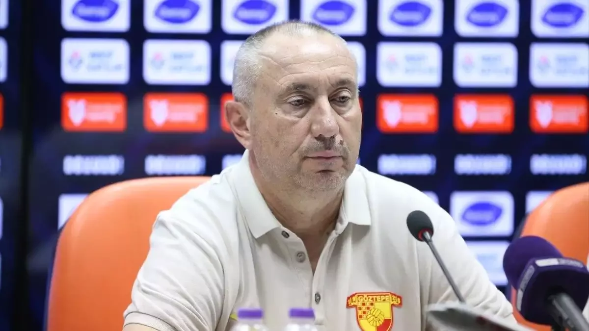 Stanimir Stoilov: "Çok fazla atıp çok fazla yiyoruz"
