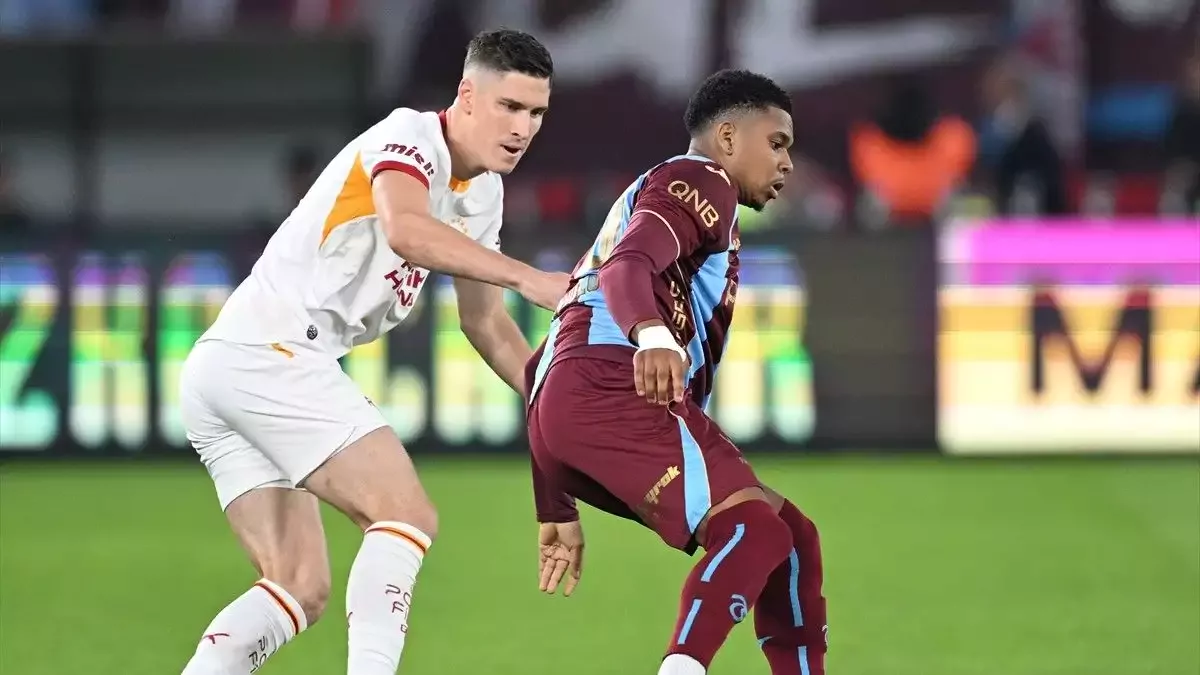 Galatasaray'da Roland Sallai şoku: Kadrodan çıkarıldı!