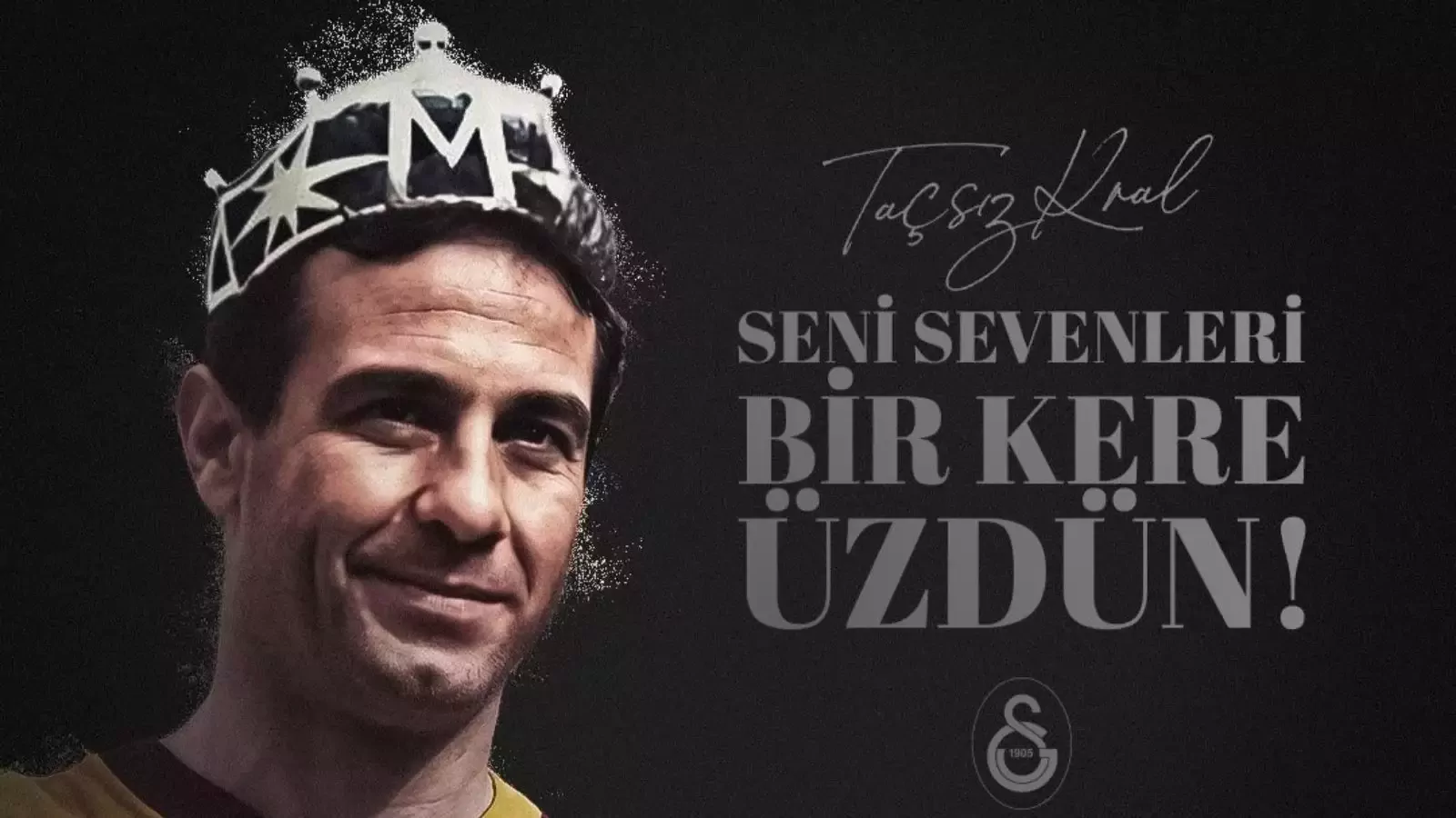Taçsız Kral Metin Oktay kabri başında anıldı