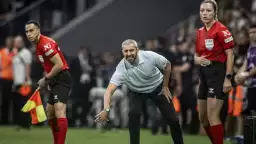Erzurumspor Teknik Direktörü Serkan Özbalta: "Bir gol atsak Beşiktaş'ın travmaları var..."