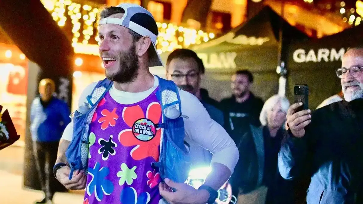İngiliz atlet bin 700 kilometreyi 37 günde koşarak Kapadokya'ya ulaştı
