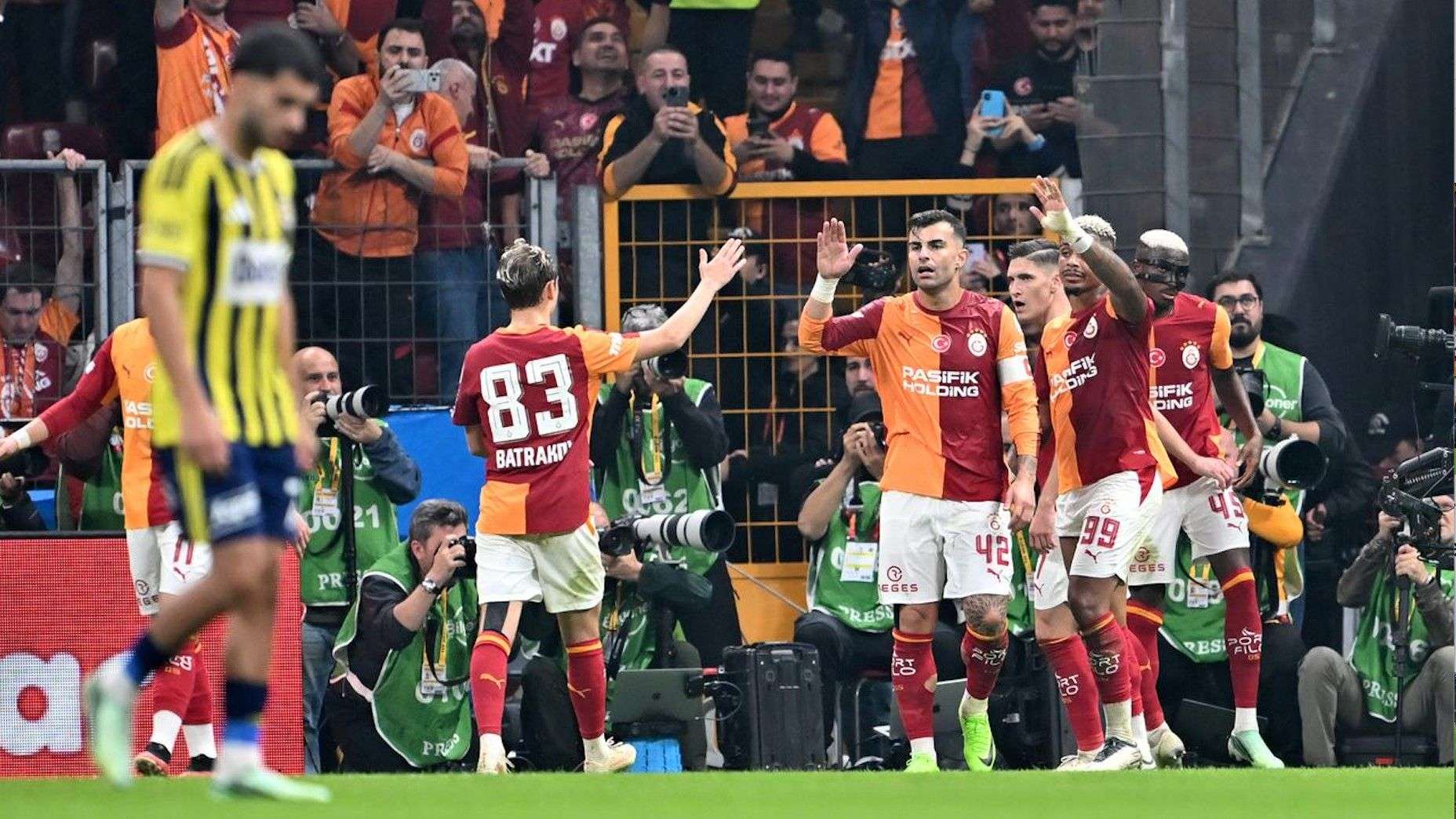 Spor yazarları, Galatasaray derbisi sonrası Fenerbahçe'de sadece onu övdü