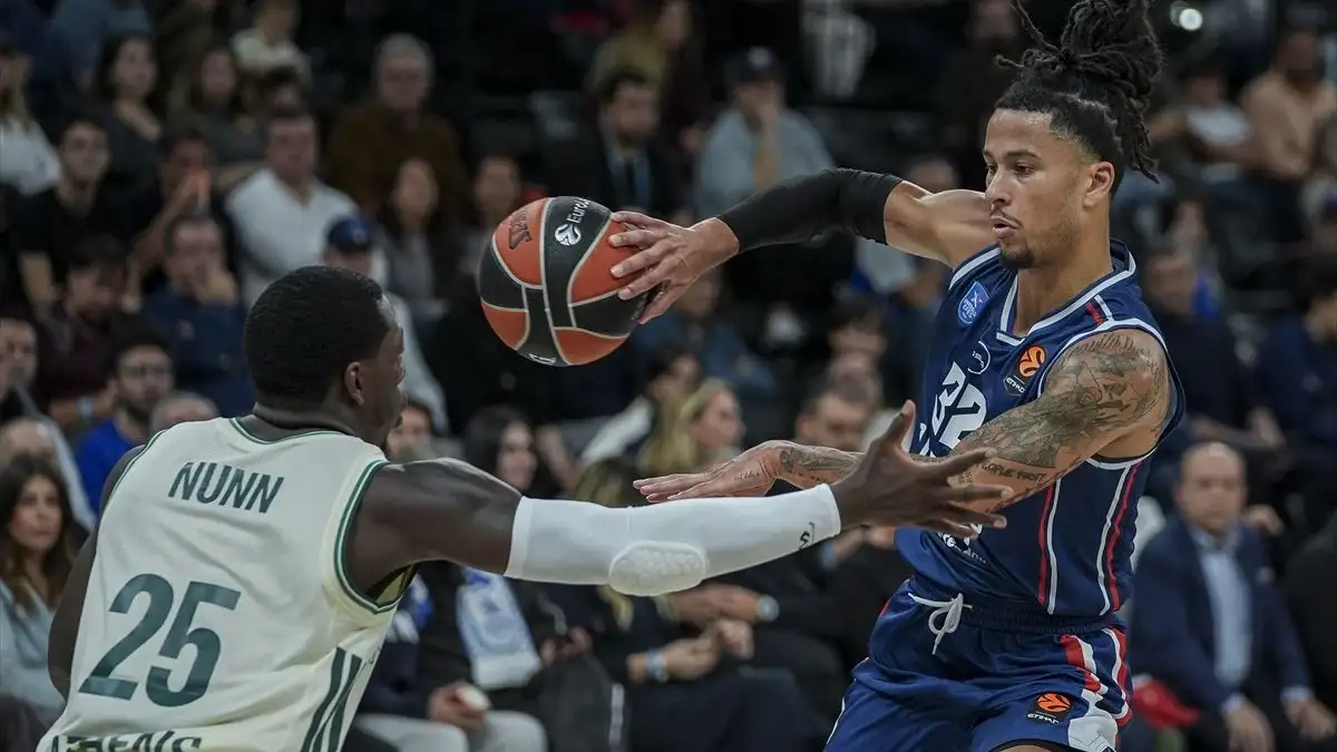 Anadolu Efes -&nbsp;Panathinaikos maçı