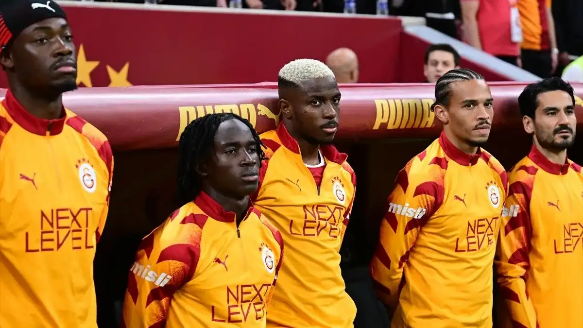 Okan Buruk'tan Barcelona maçı için Osimhen kararı!