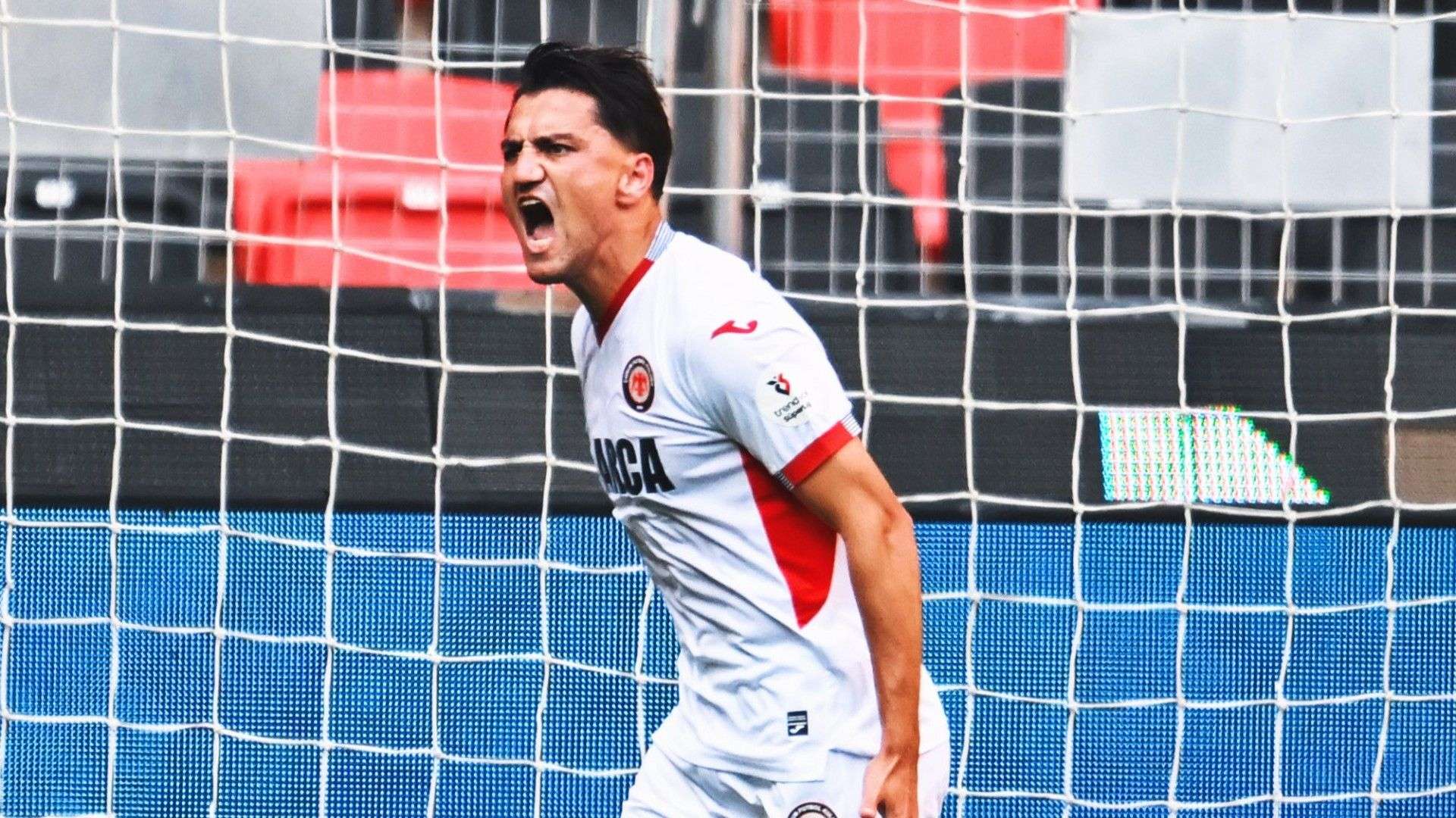 Cengiz Ünder'den Çorum FK'ya beraberlik getiren frikik golü