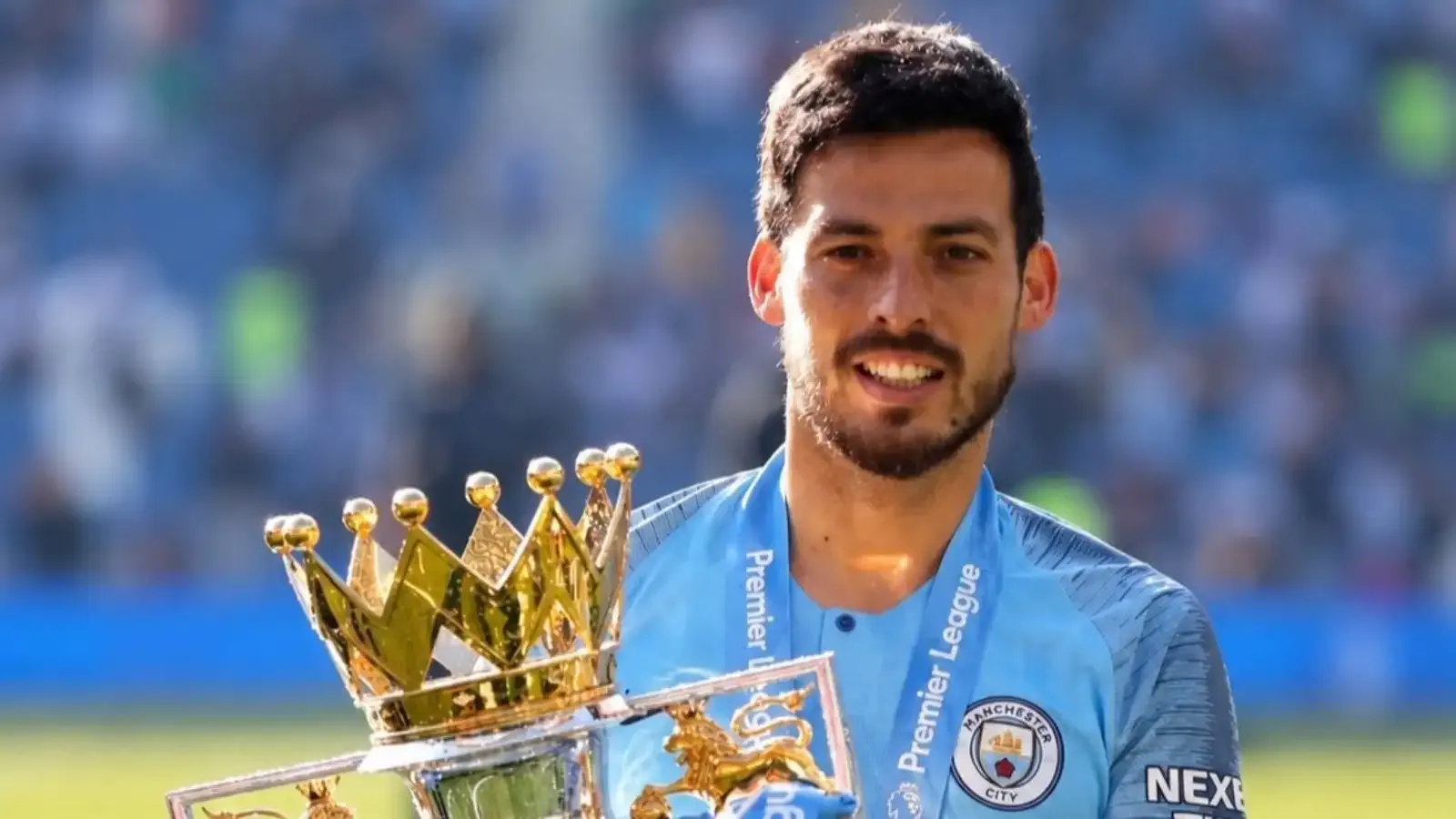 Sakatlık nedeniyle futbolu bırakan David Silva 40 yaşında geri döndü!
