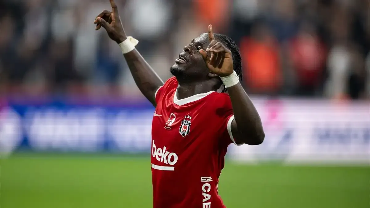 Junior Olaitan: "Bana eleştiriler olmuştu"