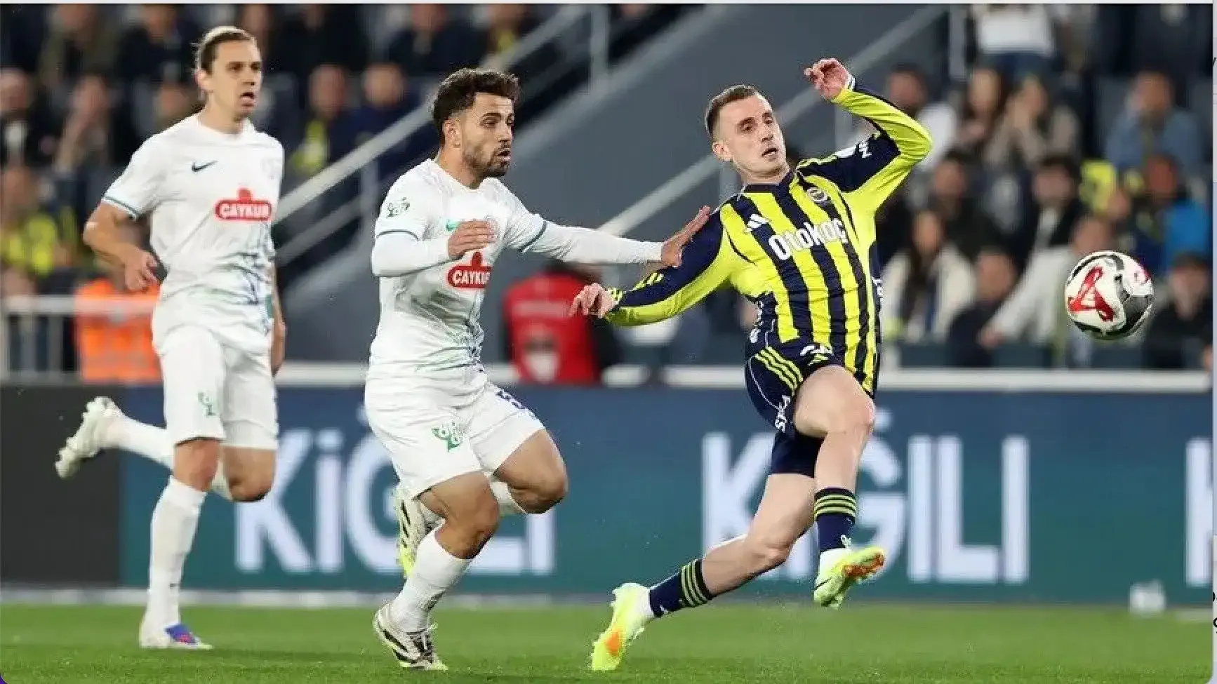 Çaykur Rizespor - Fenerbahçe maçı ne zaman, saat kaçta? Muhtemel 11’ler, sakat ve cezalılar!