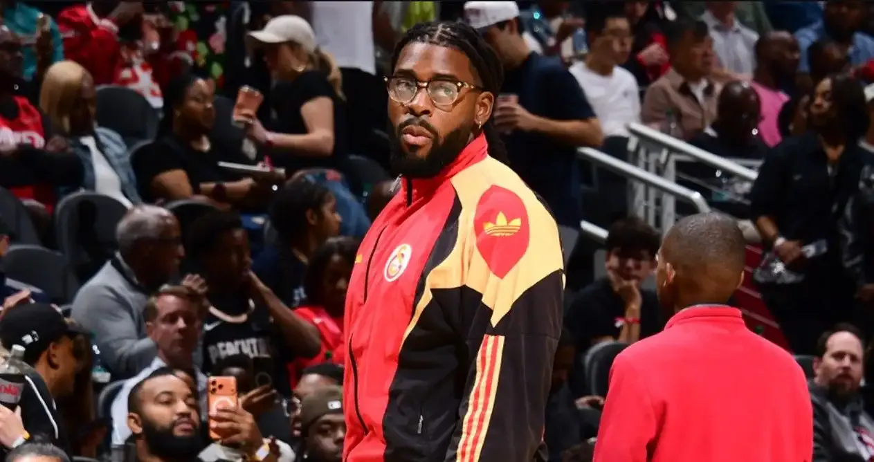 NBA yıldızı maça Galatasaray eşofmanıyla geldi, sosyal medya sallandı