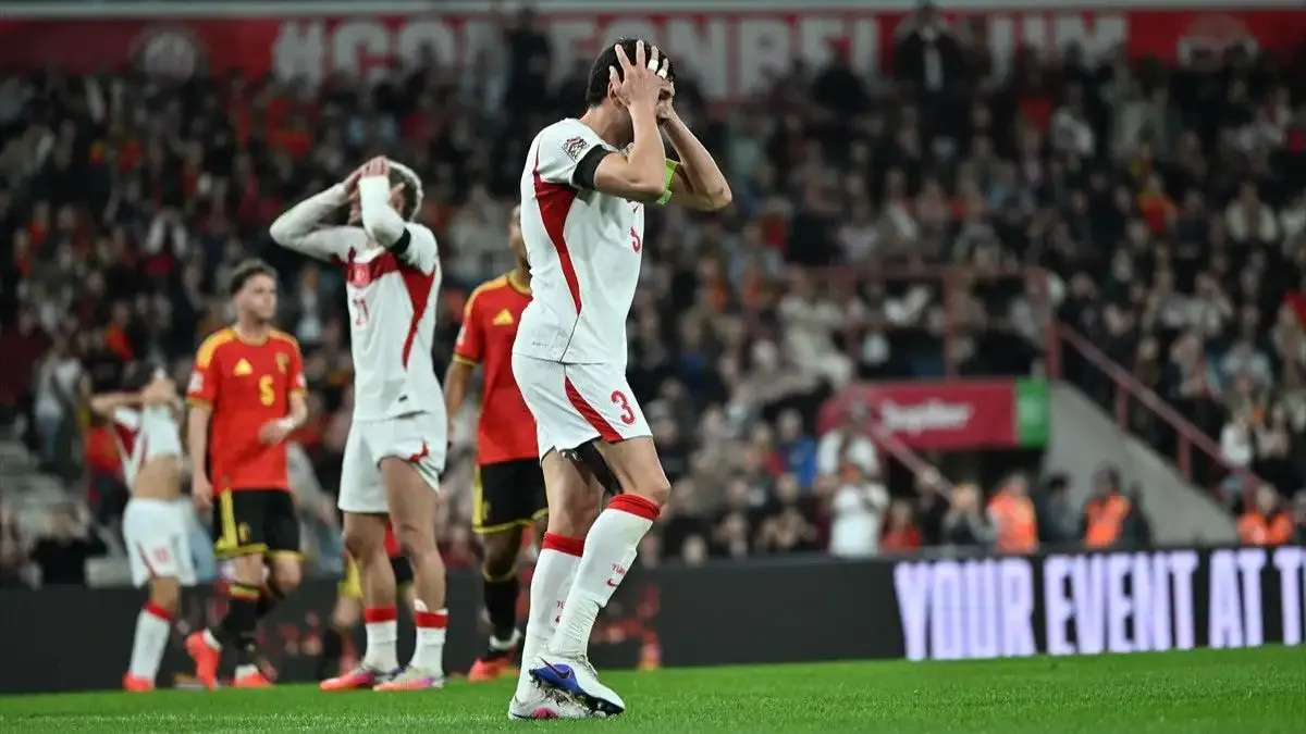 Belçika - Türkiye maçında Montella'ya istifa tezahüratı!