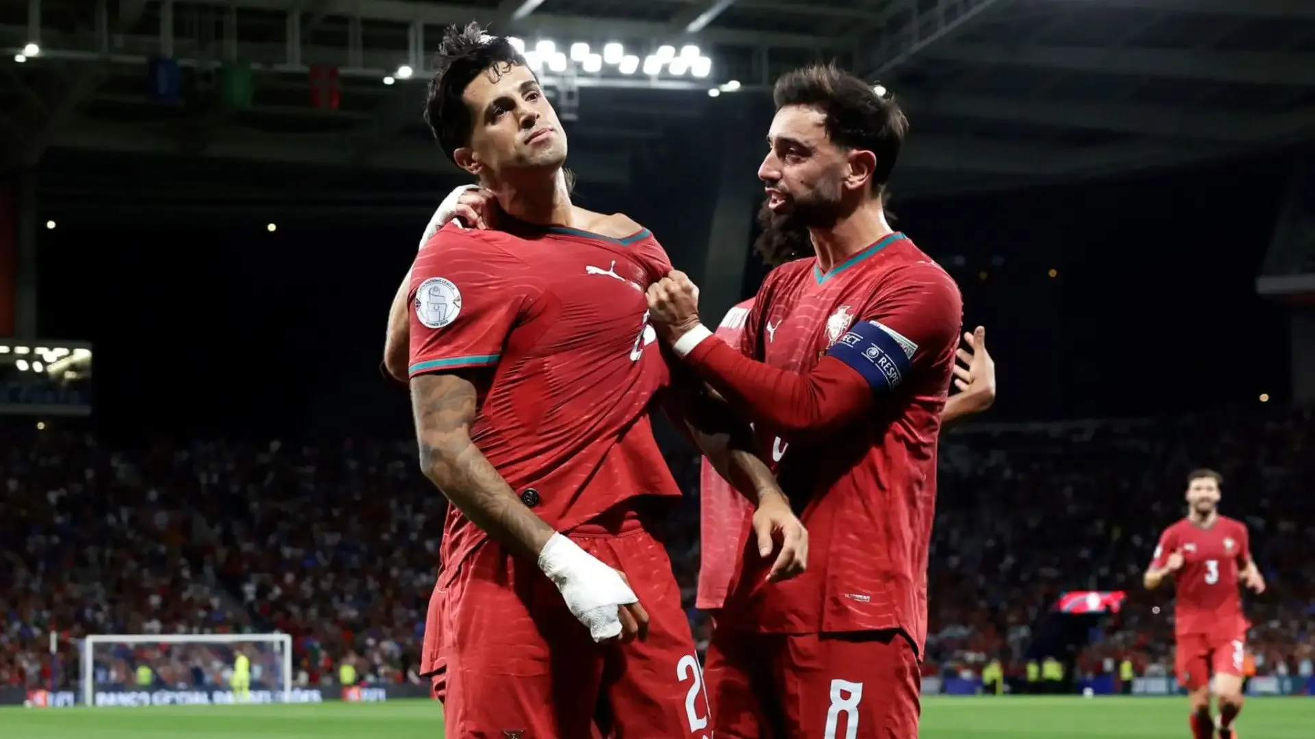 Ronaldo'suz Portekiz 4'te 4 yaptı