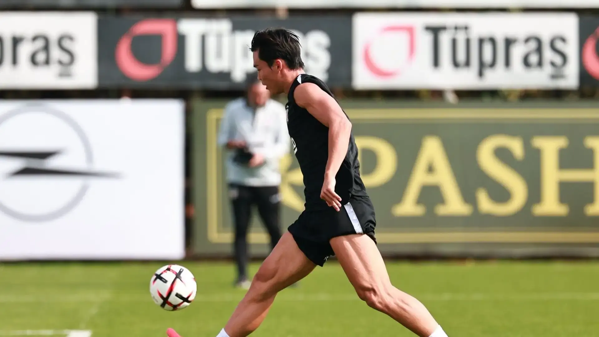 Beşiktaş'ta Crystal Palace maçı hazırlıkları başladı