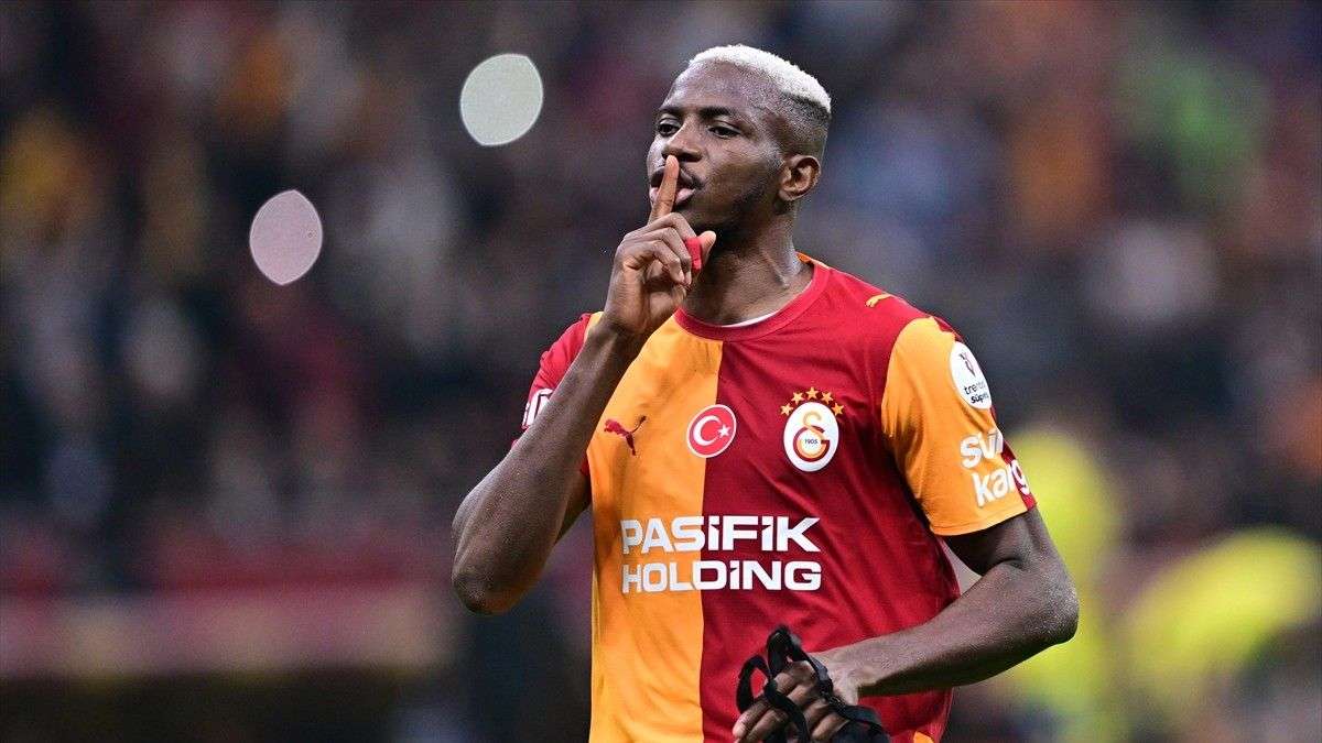 Victor Osimhen dev derbide perdeyi açtı!