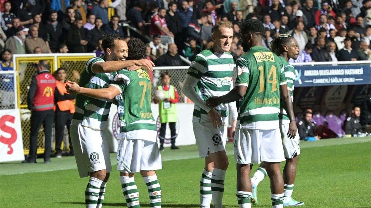Bursaspor’dan Ankara’da gol yağmuru! Skor 4-2!