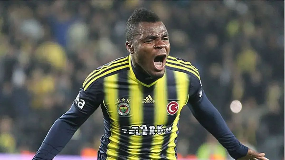 Emmanuel Emenike’den Fenerbahçe için şampiyonluk mesajı