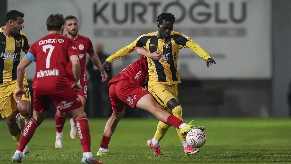 İstanbulspor-Antalyaspor: 0-2 (Maç sonucu-yazılı özet)