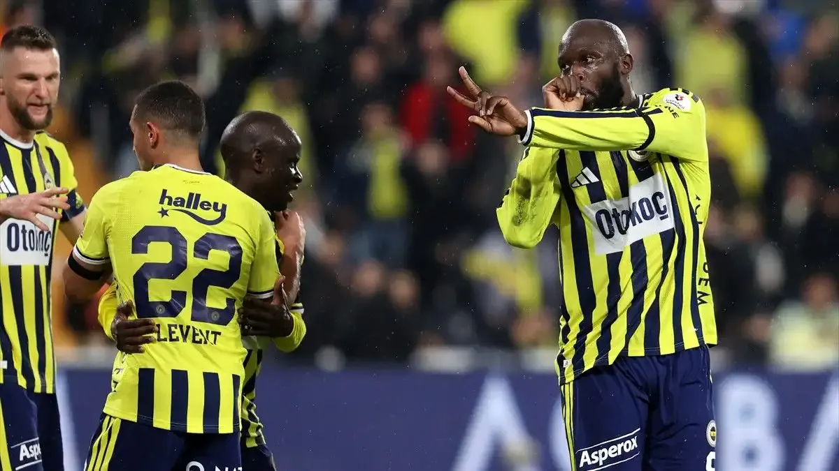 Fenerbahçe’nin yıldızı konuştu! Lukaku’dan liderlik sözü