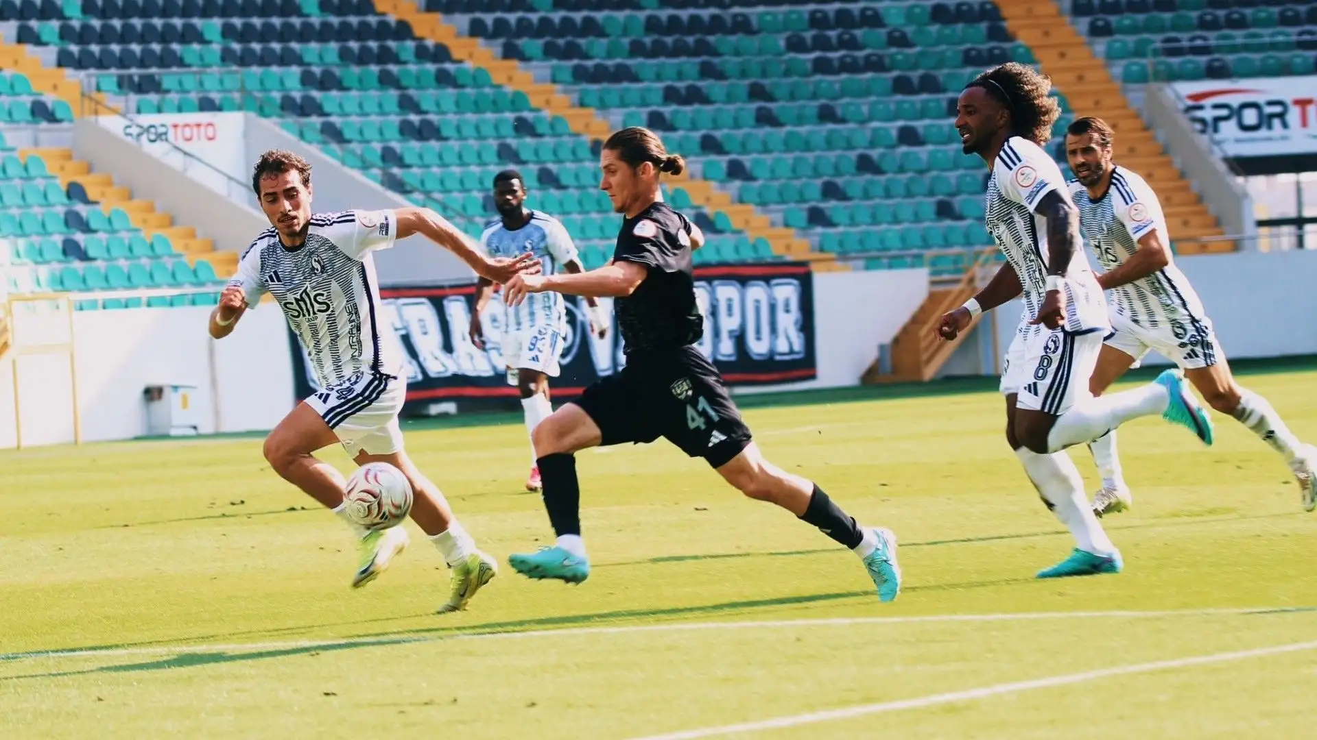 Vanspor FK-SMS Grup Sarıyer: 1-0 (Maç sonucu-yazılı özet)