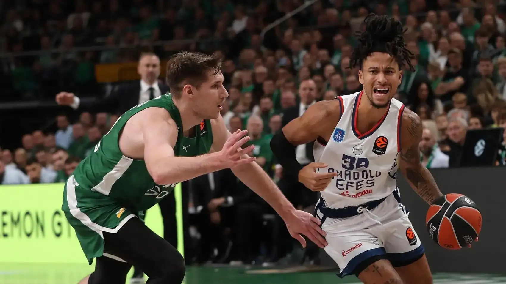 (YAZILI ÖZET) Zalgiris Kaunas - Anadolu Efes Maç Sonucu: 70-85
